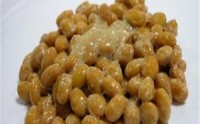 纳豆天然的血栓溶解剂，防治心脑血管疾病帮助三高人群恢复健康！