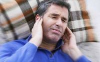神经性耳鸣是什么原因引起的？耳鸣吃什么效果好？