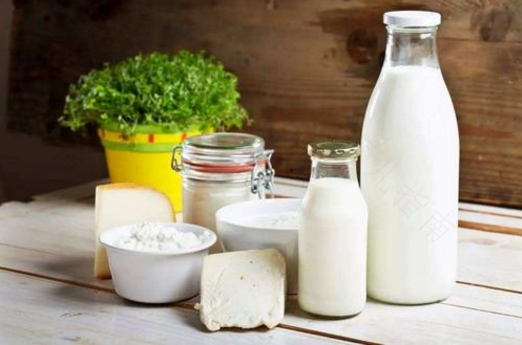 牛奶补钙靠谱吗？